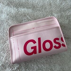 GLOSSIER MAKEUP BAG
